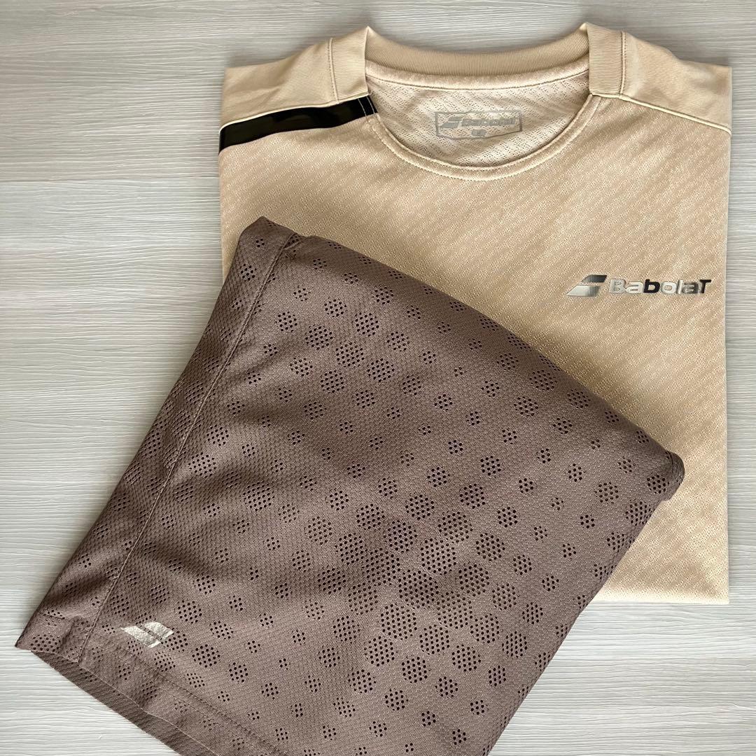 【超美品】BabolaTのテニスウェア（Tシャツ&パンツ）｜ベージュ×ブラウン