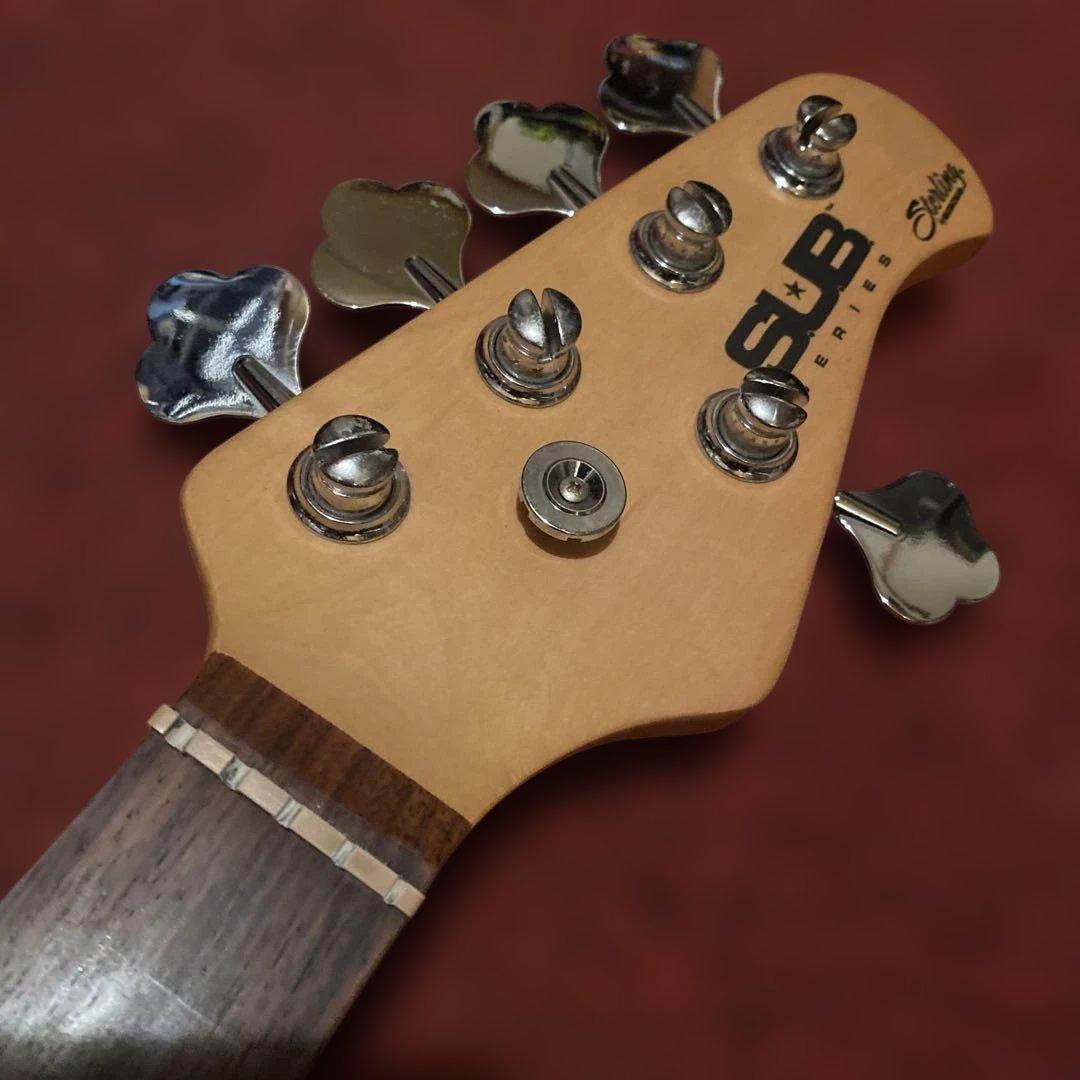 エレキベースSUB スティングレイ5弦