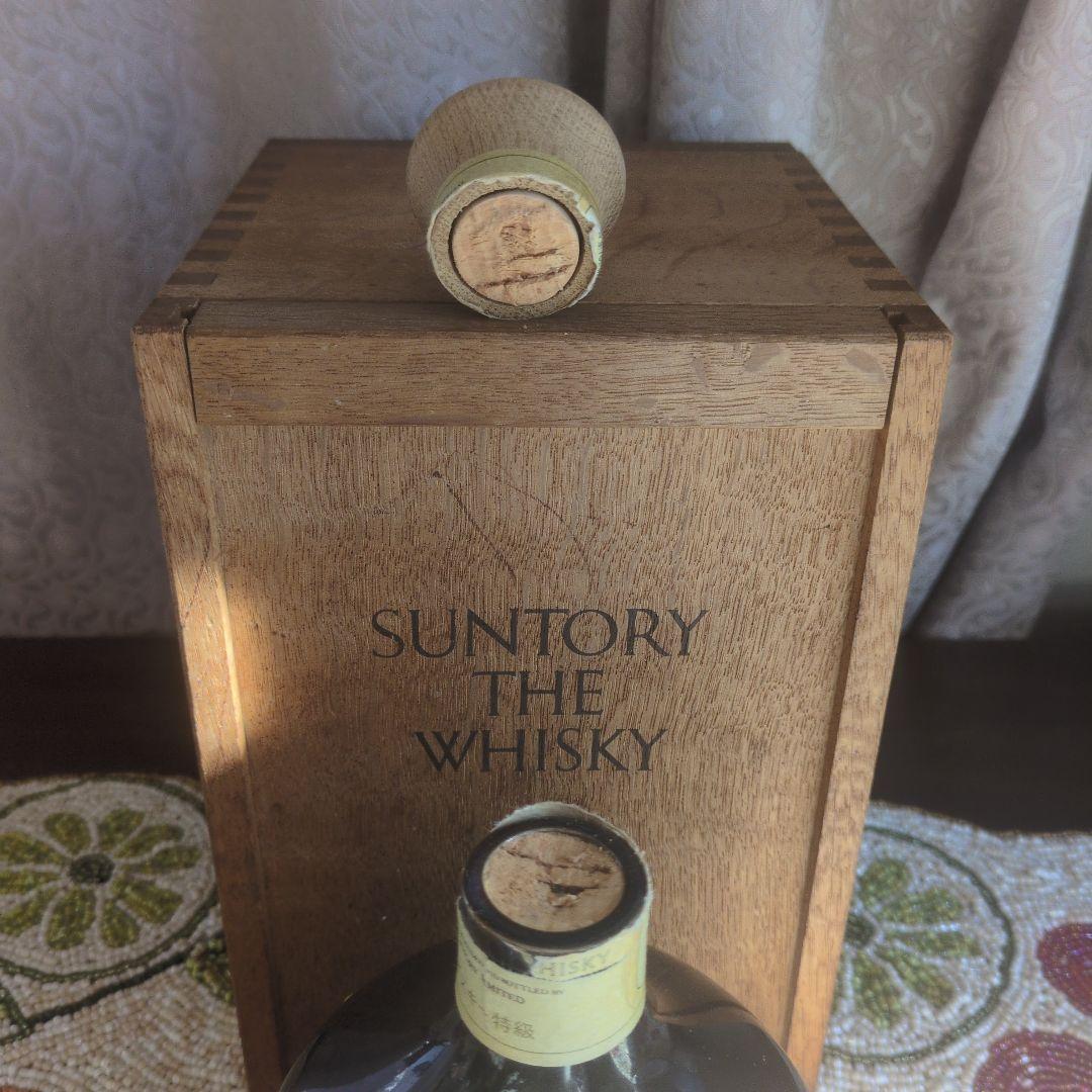 Suntory The Whisky 陶器ボトル　未開封　お値下げ！