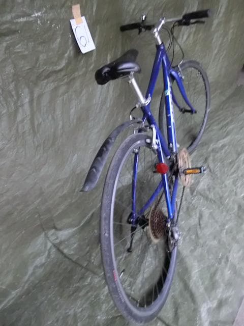 61：Giant　ESCAPE　ジャンク　引取限定：埼玉県所沢市