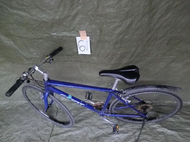 61：Giant　ESCAPE　ジャンク　引取限定：埼玉県所沢市