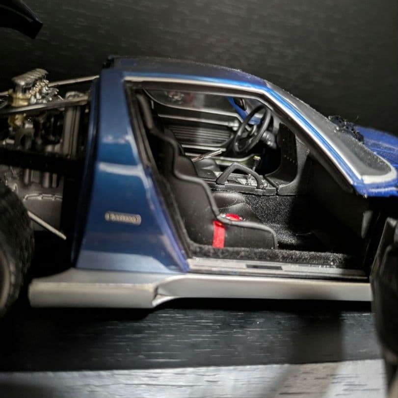 ランボルギーニ　イオタ　SVR 1/18 京商 ミウラ