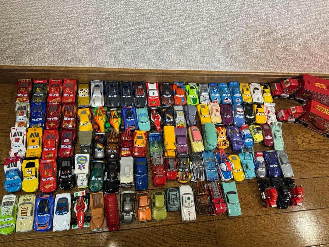 カーズ トミカ 100台セット