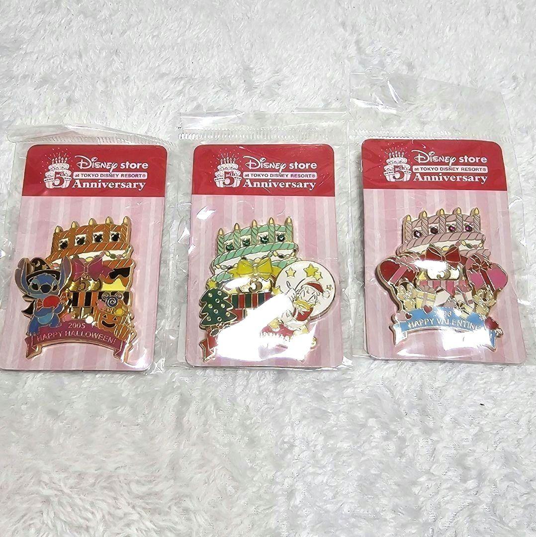 DisneyStore 5th東京ディズニーリゾート店 限定ピンバッジ