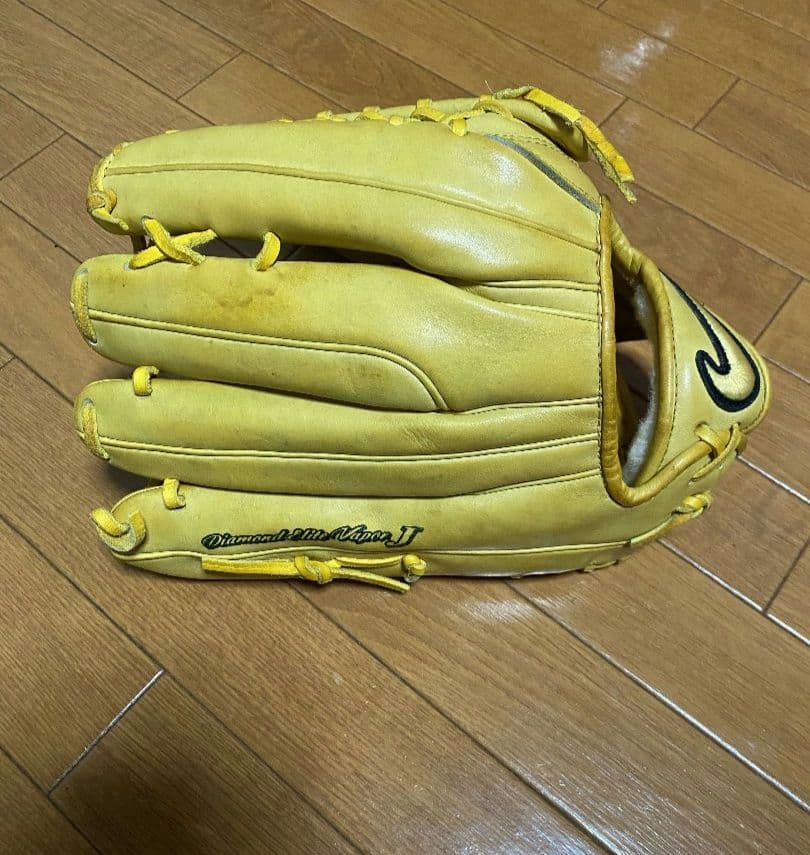 ナイキ 硬式グローブ