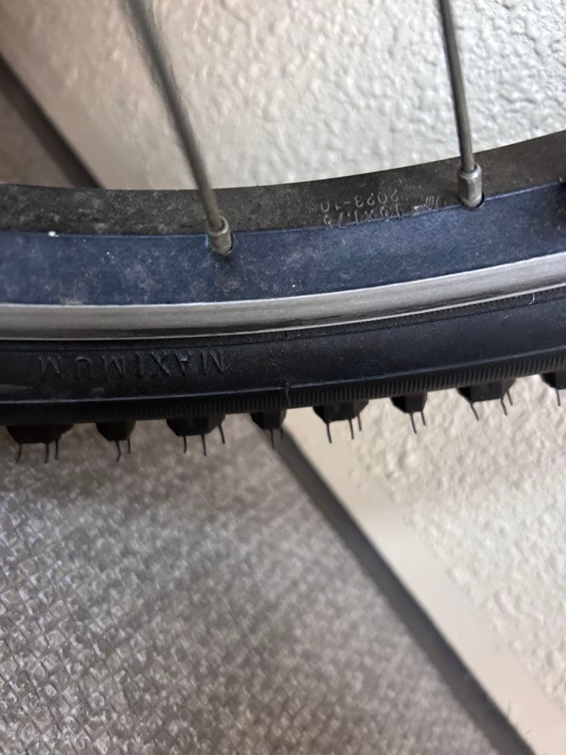 子供用自転車 オリーブグリーン 前部バスケット付き