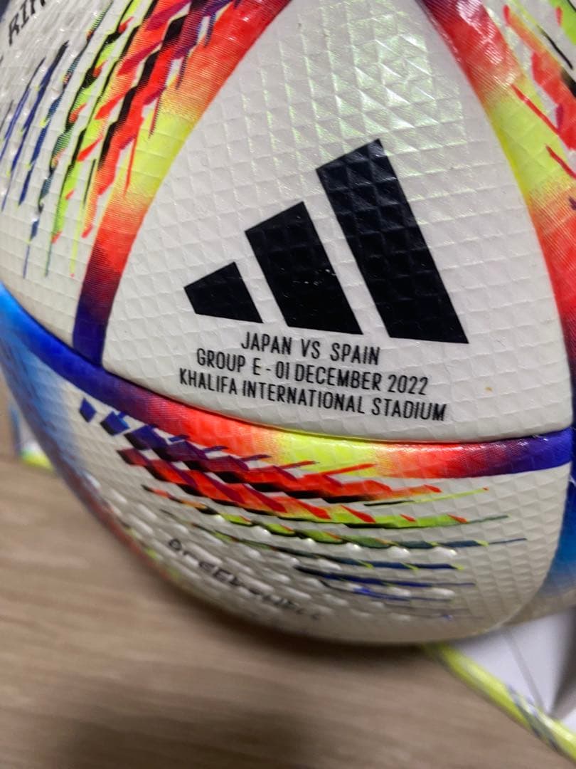 新品　アルリフラ　AL RIHLA カタールワールドカップ　　マッチデー