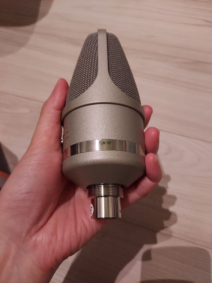 Neumann TLM107 コンデンサーマイク ショックマウント付 ノイマン