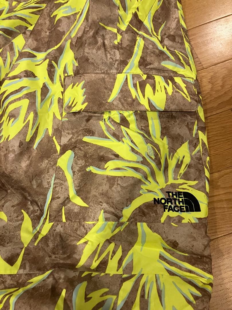 THE NORTH FACE スノーオーバーオール 大きいsizeXL 総柄