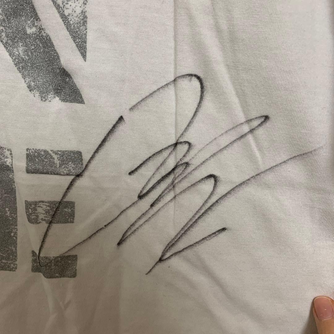 CNBLUE 直筆サイン入り Tシャツ　7部袖