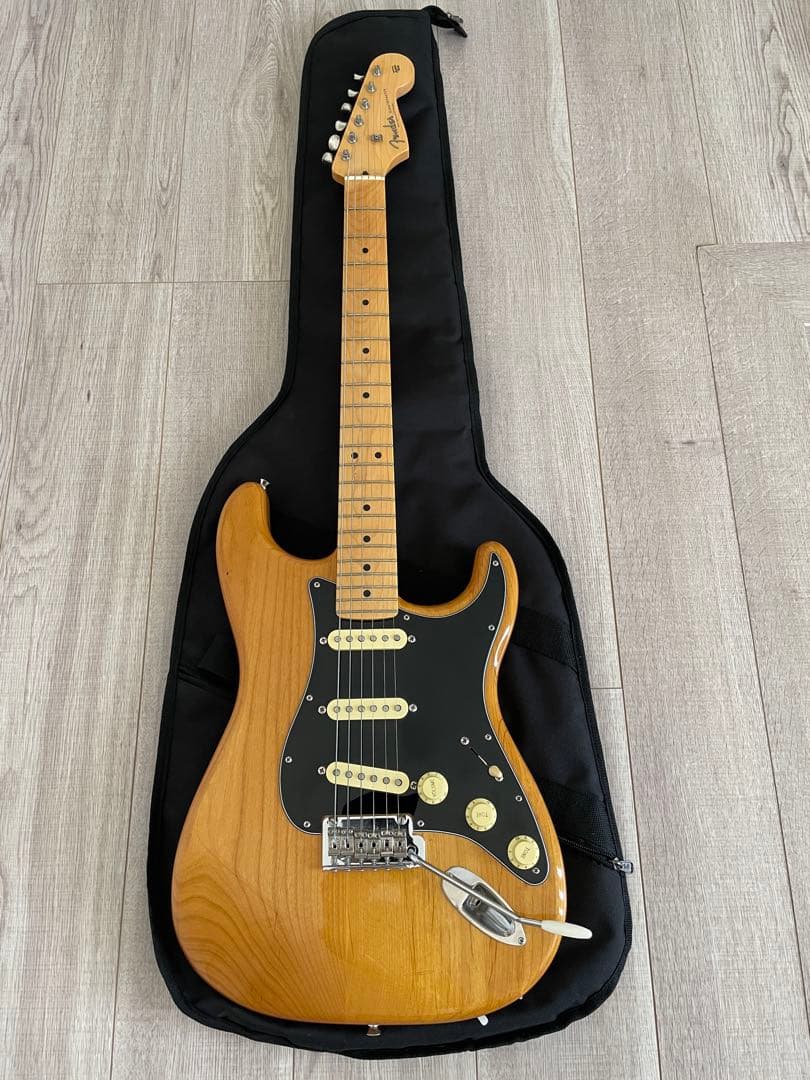 ギター Fender Japan Hybrid Il Stratocaster