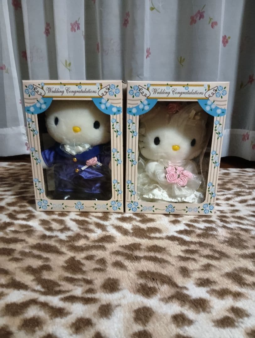 ハローキティダニエル箱入りウエディングドール非売品新品未使用
