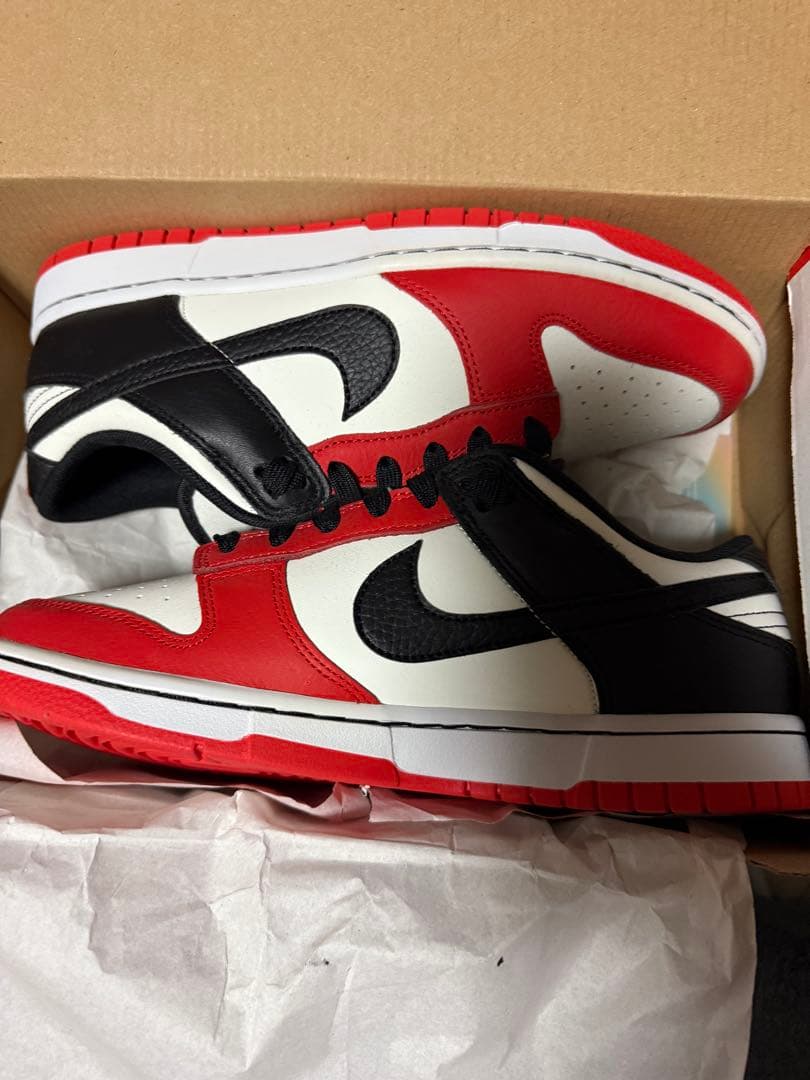 NBA × Nike Dunk Low EMB シカゴ