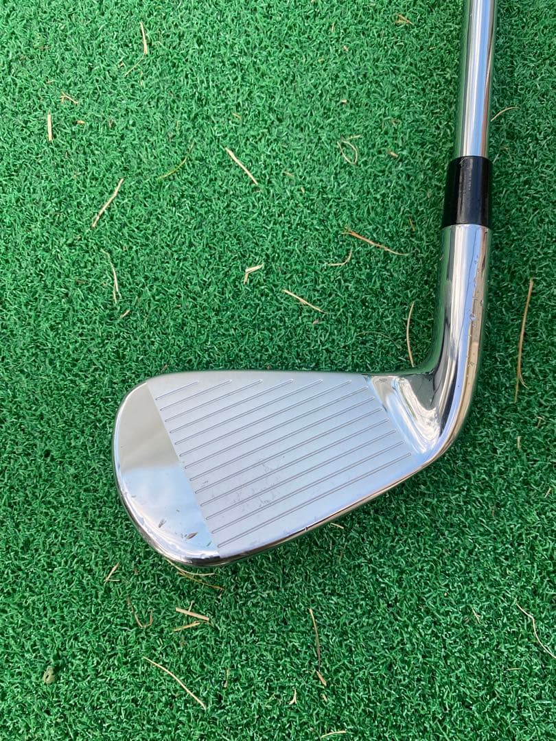 美品！キャロウェイ　アイアン ROGUE ST PRO TUNGSTEN 7番