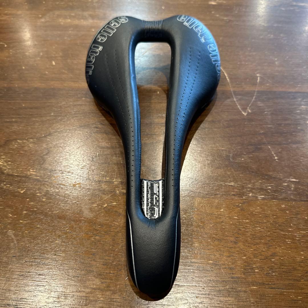 Selle Italia SLR ブラック サドル
