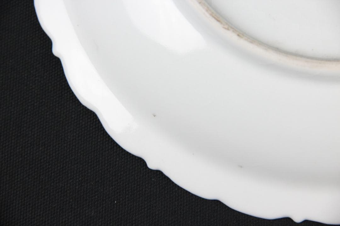 中国美術　青花獅子毬 成化年製　 古染付皿 骨董磁器 蔵出 唐物 EYM23-3