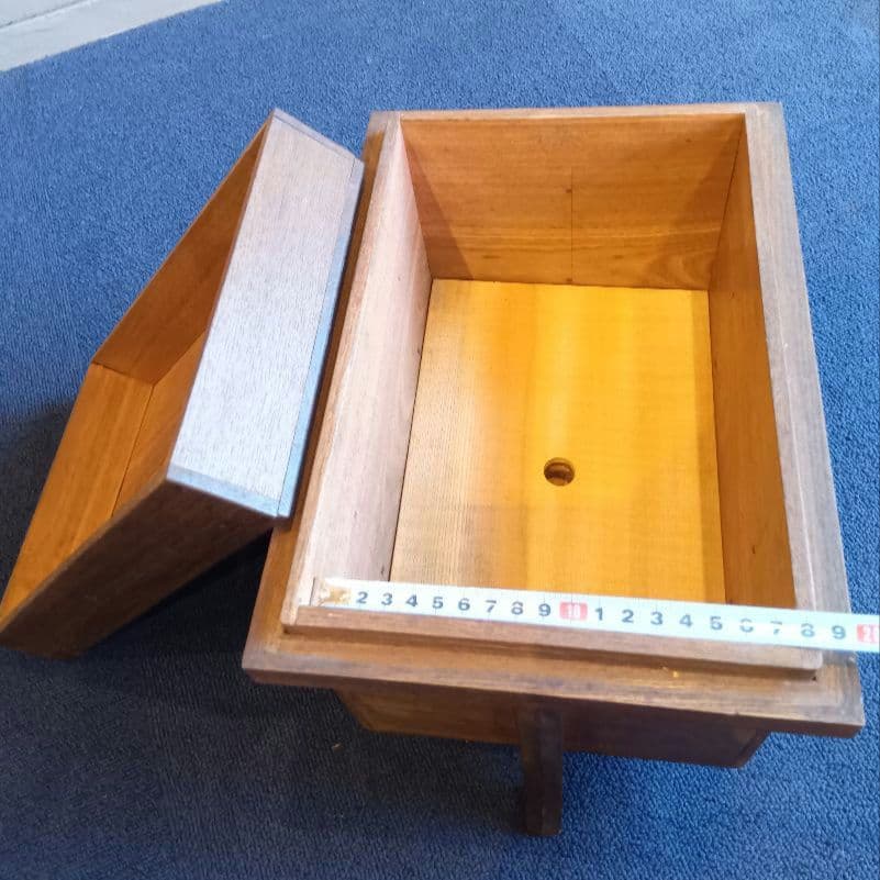 木製脚付き収納箱　蓋・中蓋２枚付　ヴィンテージ