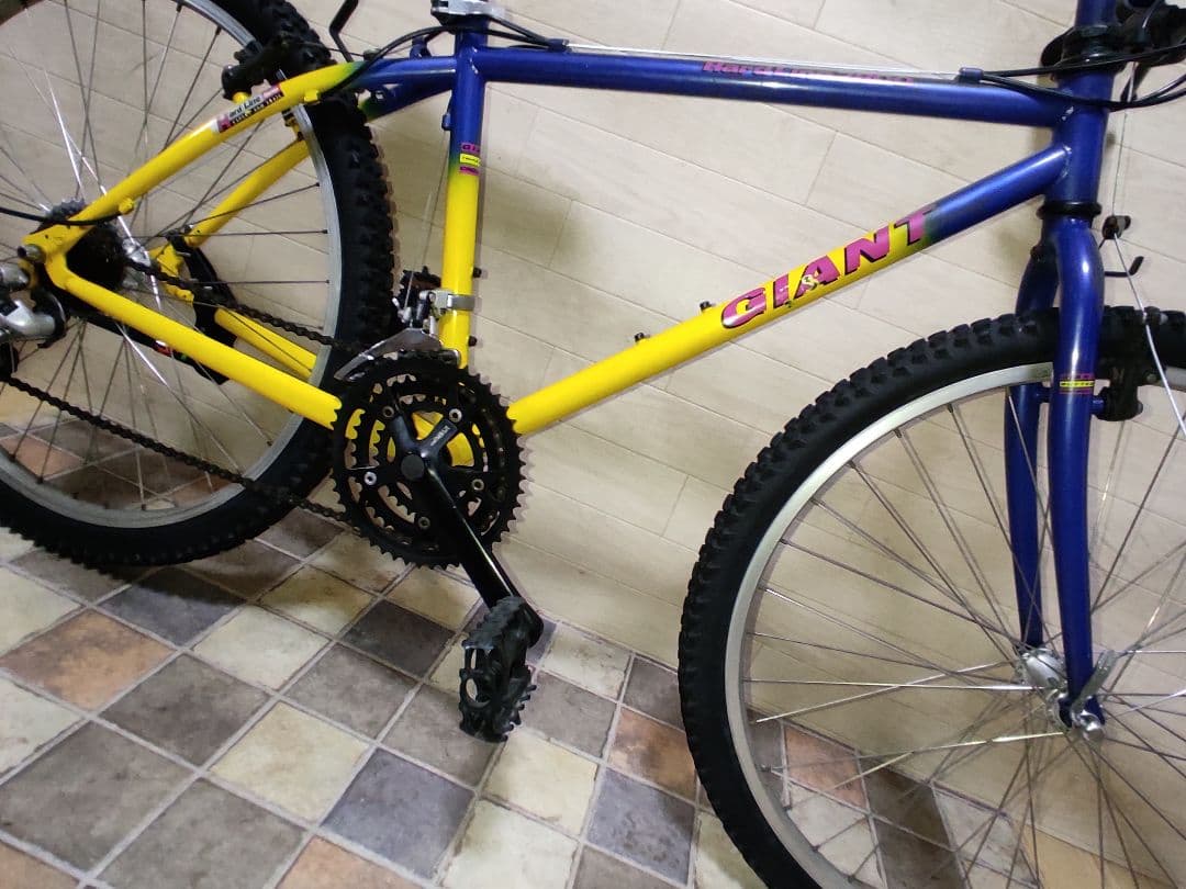 全国送料無料　giant hardrock 7800 マウンテンバイク