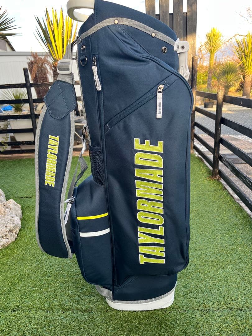 テーラーメイド スタンド式キャディバッグ 9.0型