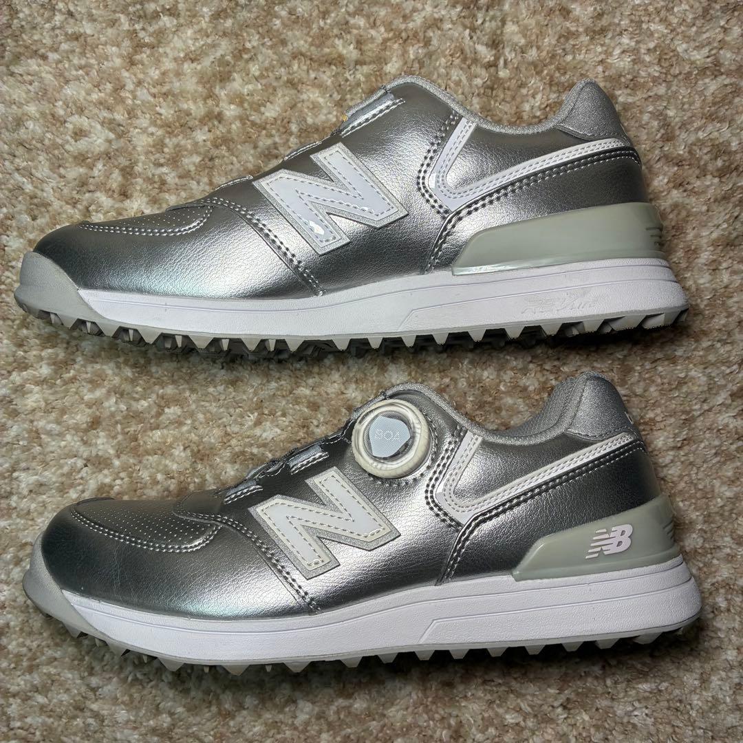【美品】New Balance ゴルフシューズ BOA シルバー 23.5㎝