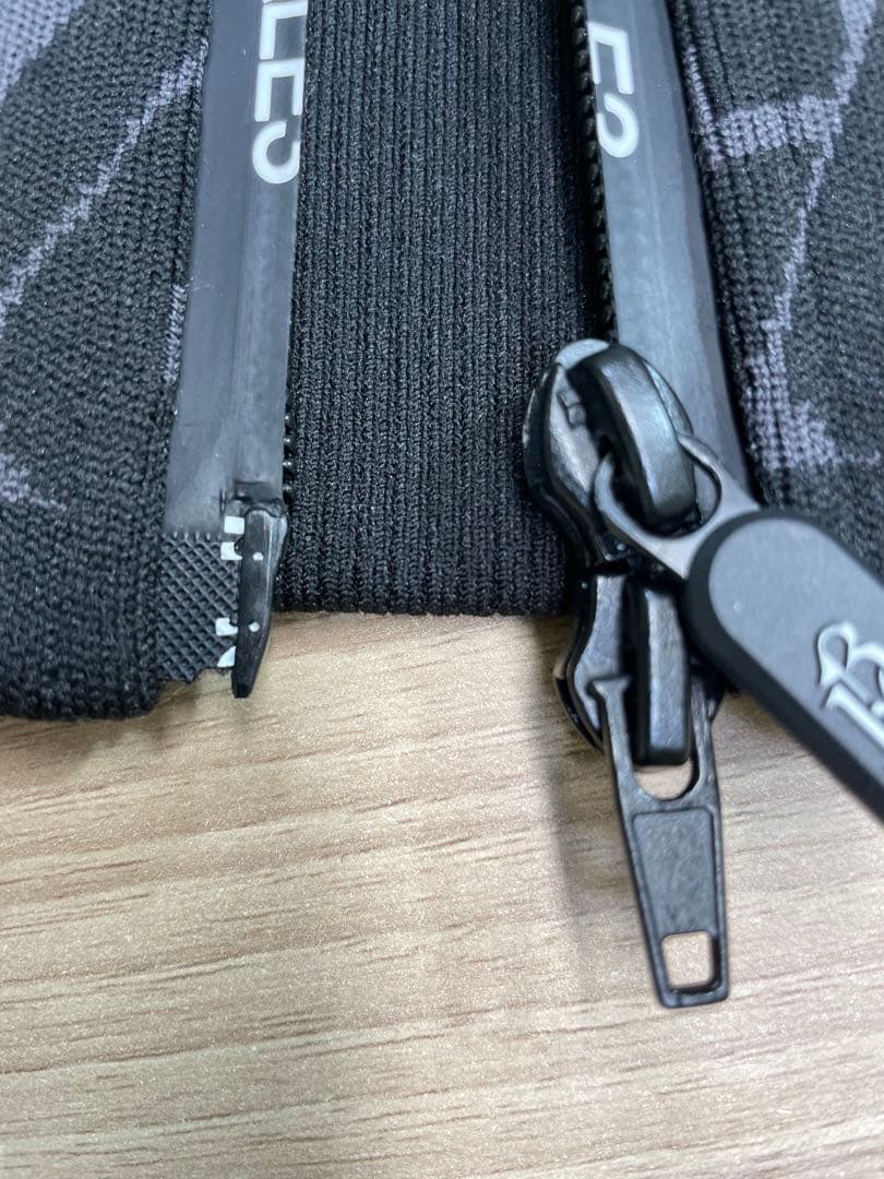 ウノピゥウノウグァーレトレ　TRACK JACKET セットアップ　Sサイズ