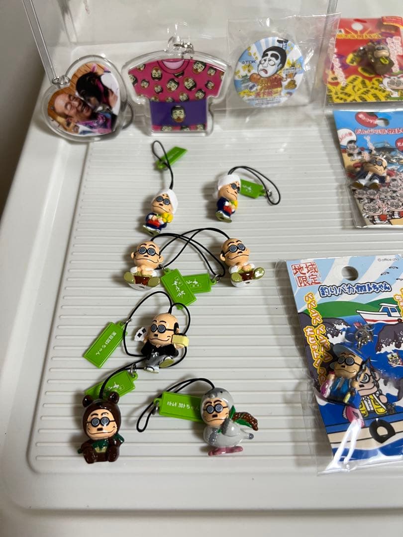 加藤 茶 、カトちゃんご当地キーホルダー志村けんグッズ