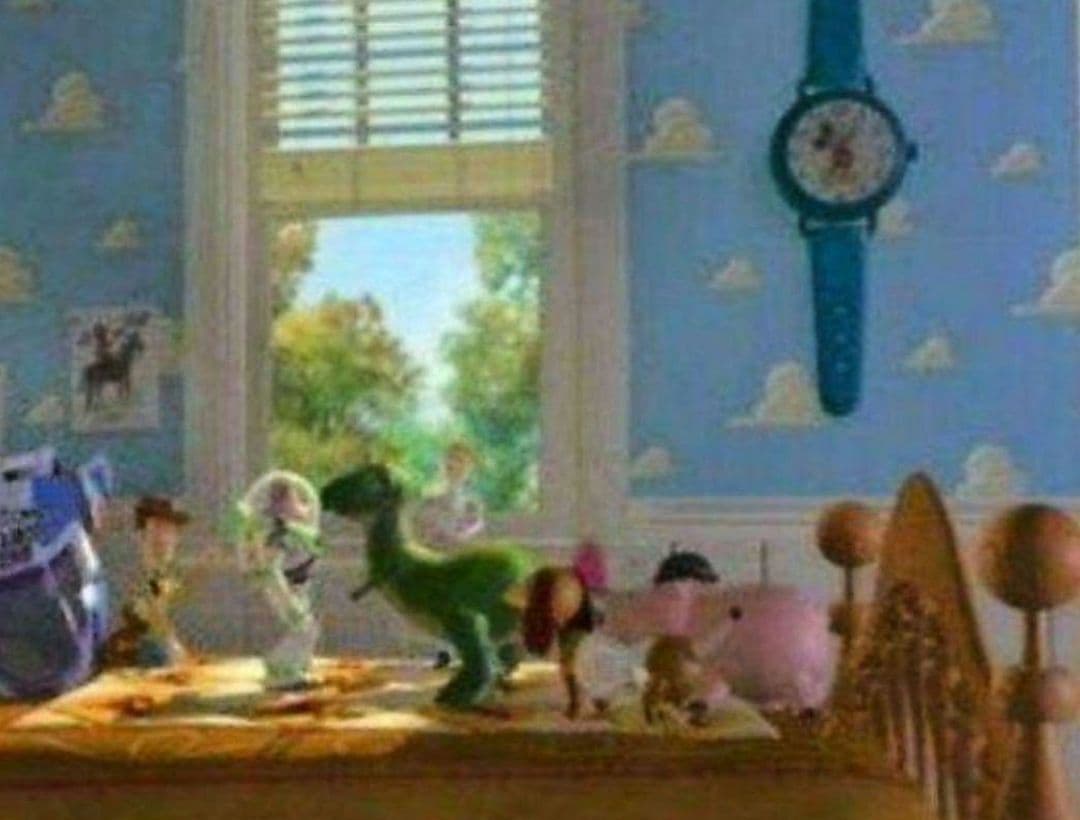 トイストーリー アンディ部屋の壁掛け時計