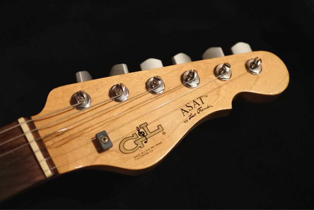 今月末まで限定価格　G&L USA ASAT Signature Natural