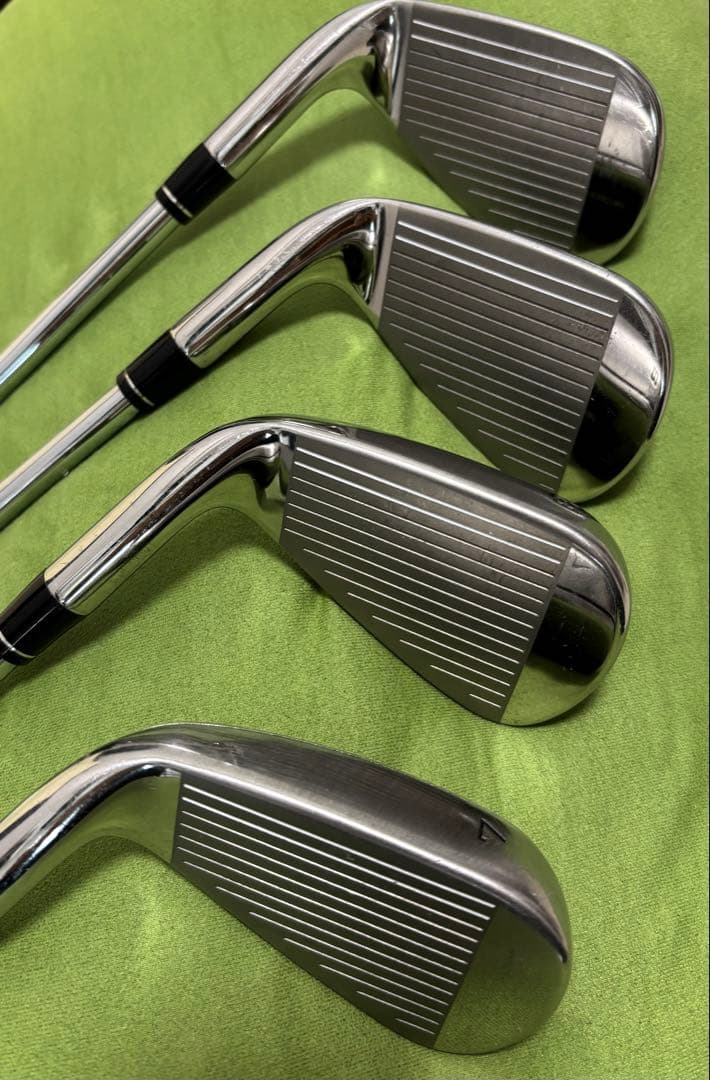 キャロウェイROGUE ST MAX FAST アイアン7番〜P 計4本