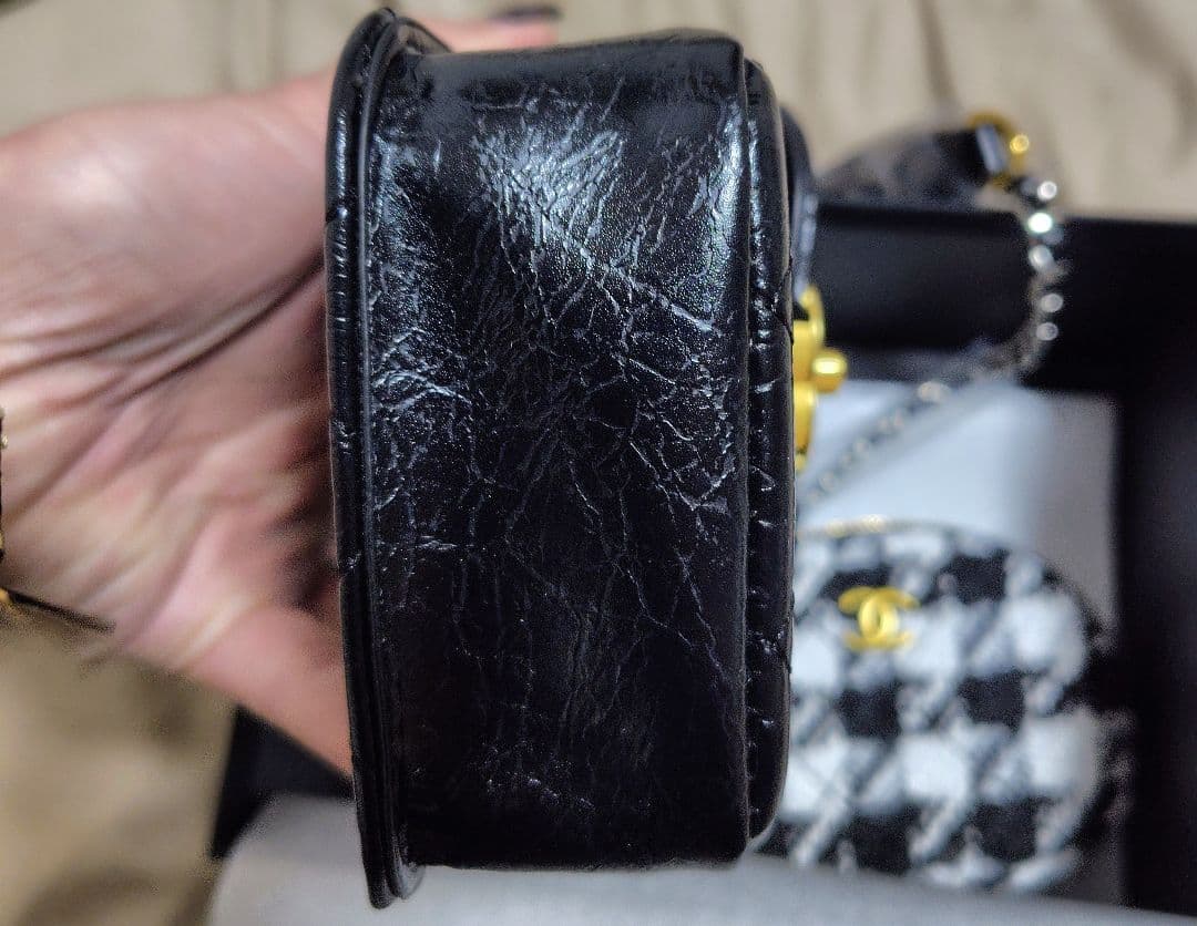 ♡CHANEL♡ スマホショルダーバッグ✨新品・未使用✨