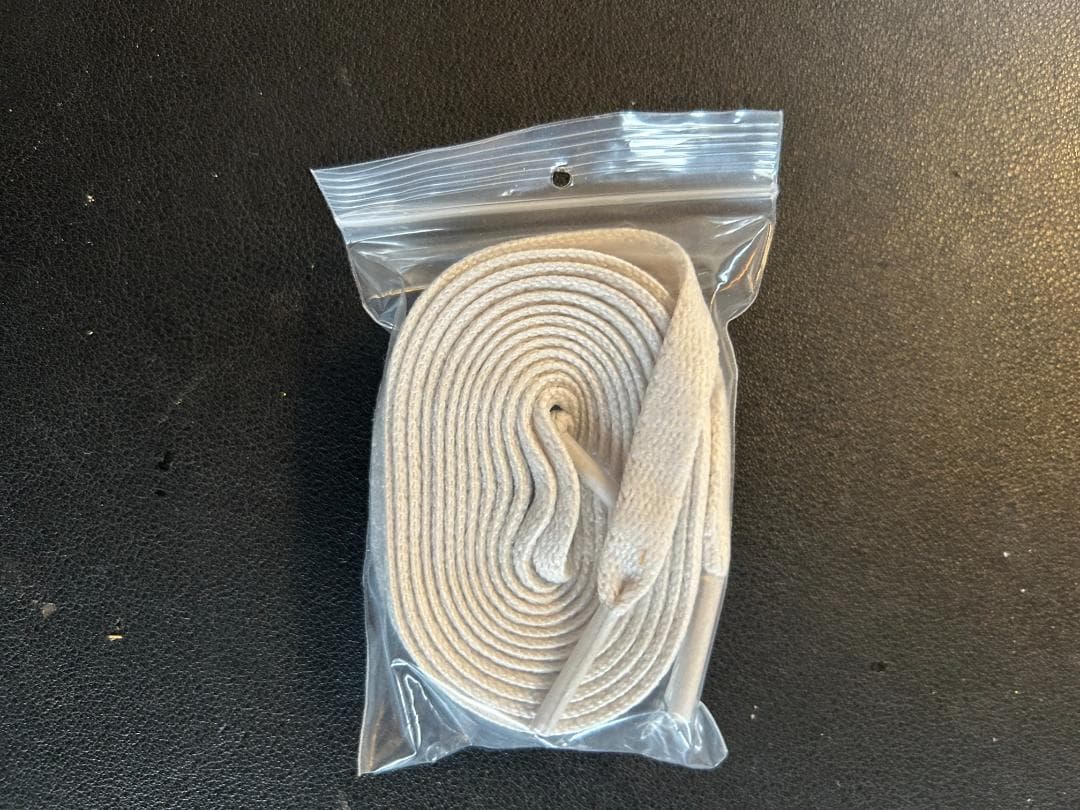 シューズ(男性用) NIKE AIR JORDAN 1 RETRO HIGH OG VOLT 702