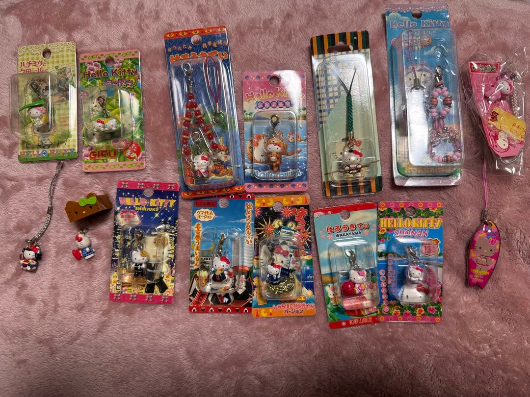 キティーちゃん ご当地根付け まとめ売り