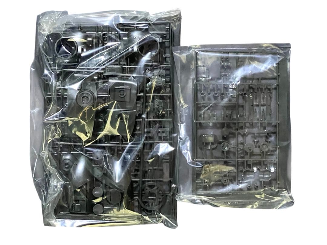 WAVE 1/20 マシーネンクリーガー キュスター 未組立品