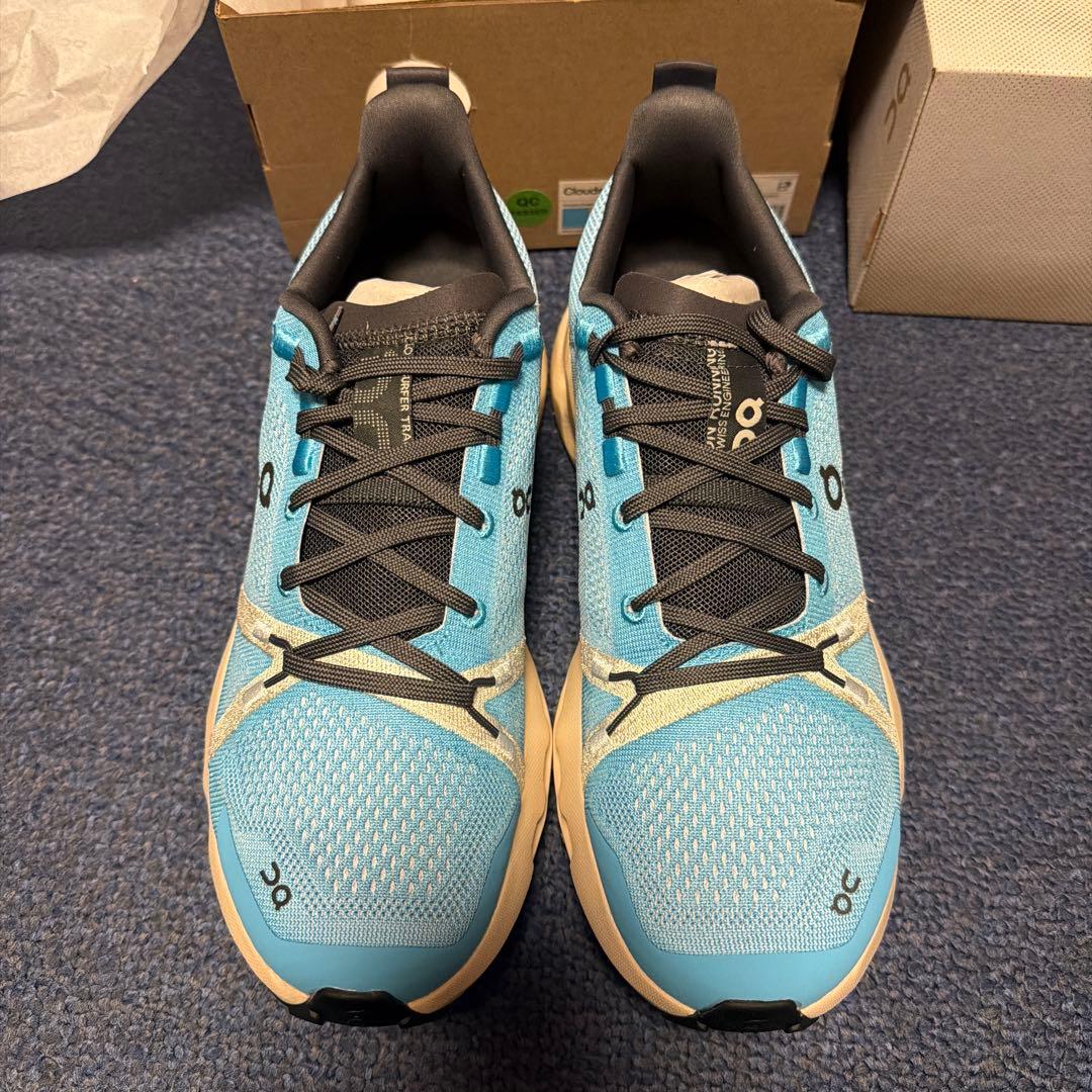 On Cloudsurfer trail 26.0センチ