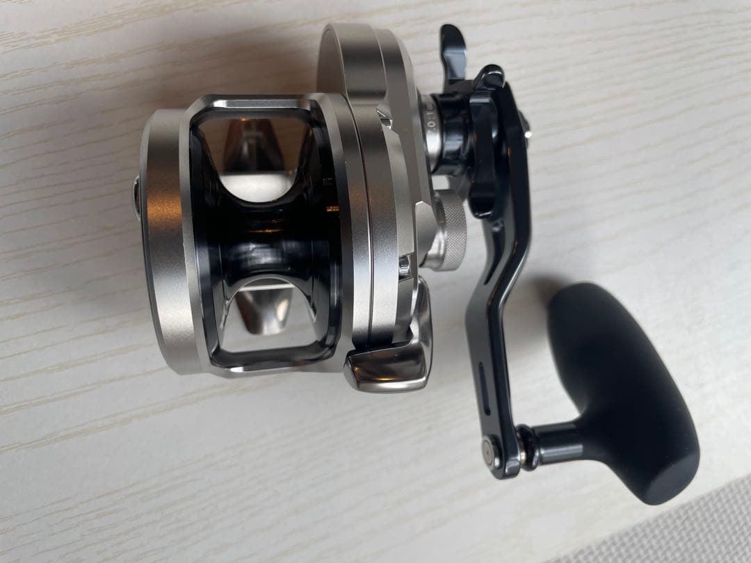 【値下げ】シマノ　21オシアジガー2000NRXG