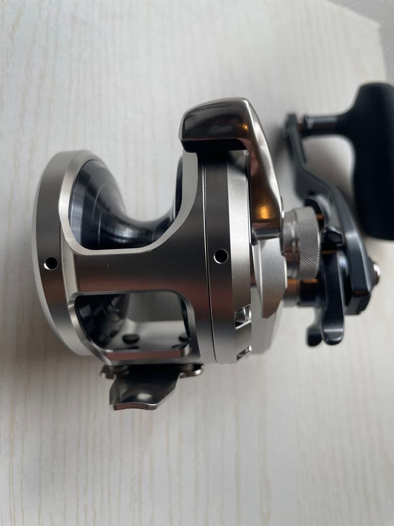 【値下げ】シマノ　21オシアジガー2000NRXG