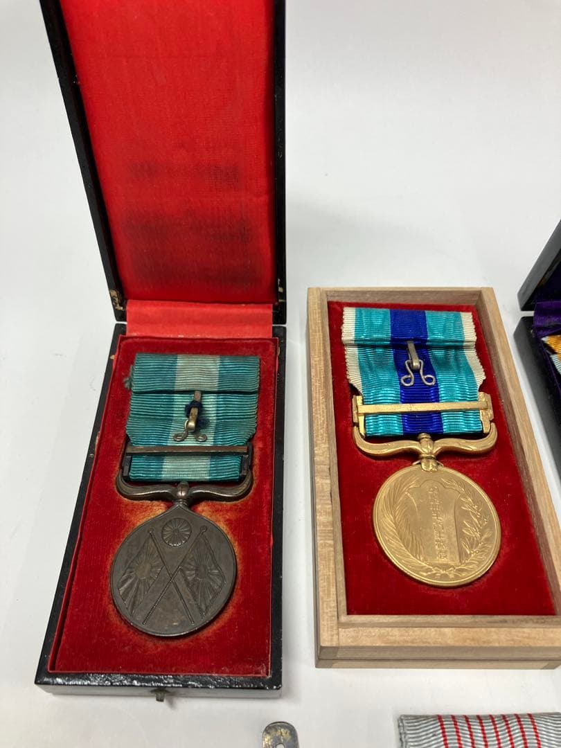 勲章・記章・徽章 まとめセット（小銃射撃兵徽章など）射撃 徽章