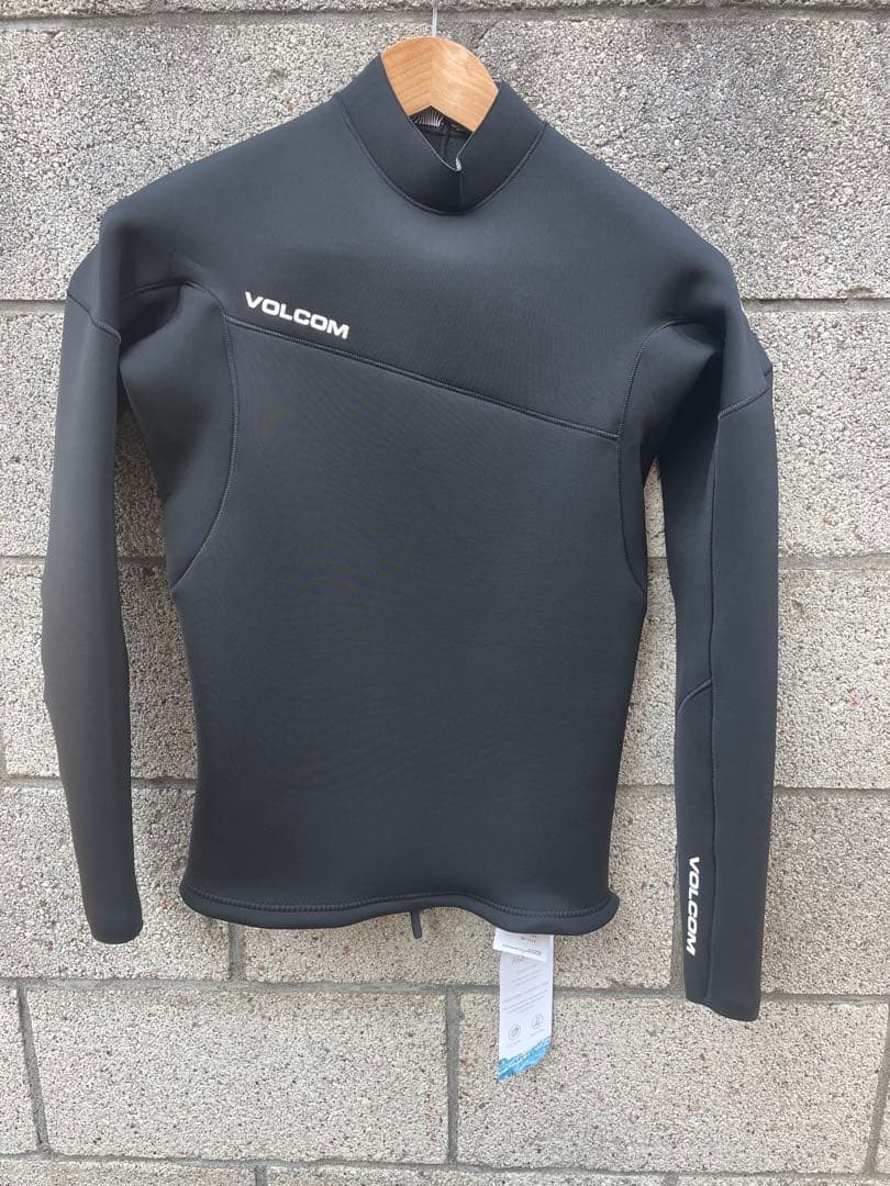 VOLCOM 1.5mm タッパー Lサイズ ブラックの