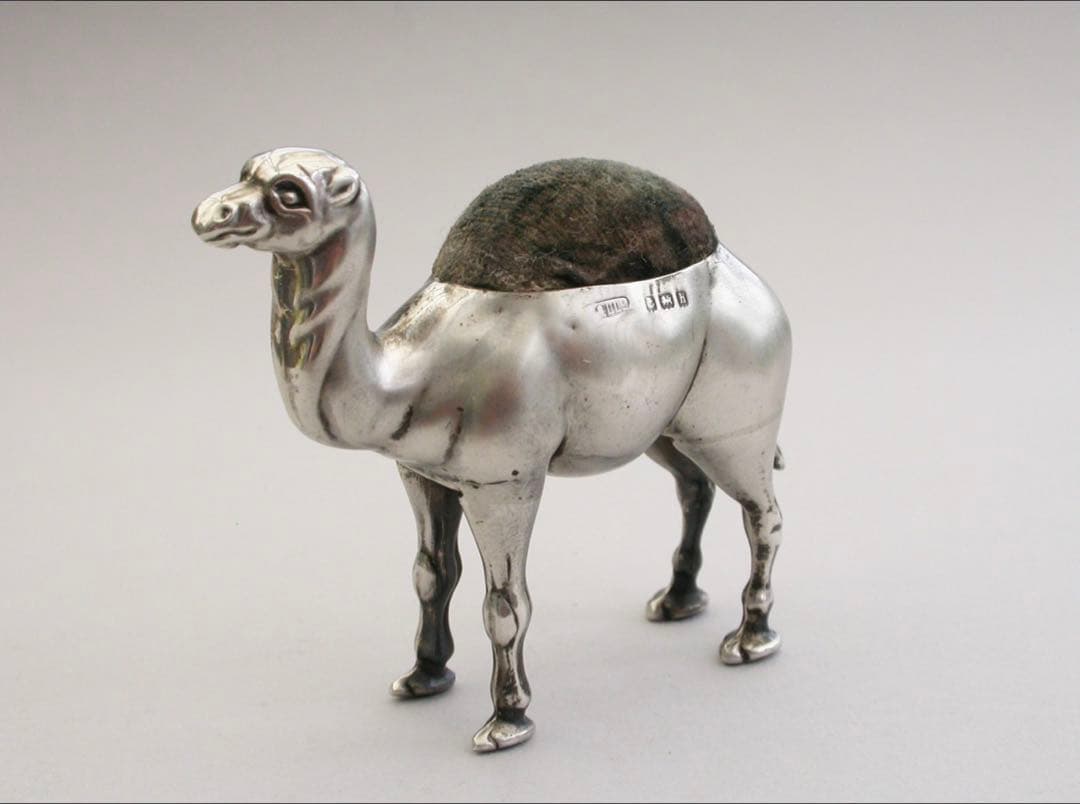 Adie & Lovekin作、1907年、バーミンガム製 銀製 置物