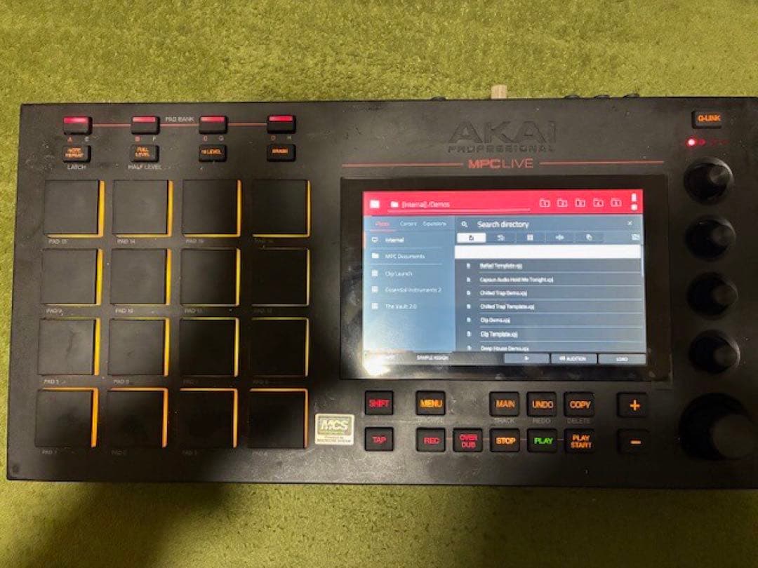 AKAI MPC Live サンプラー LPK25 ROLAND Rubix22