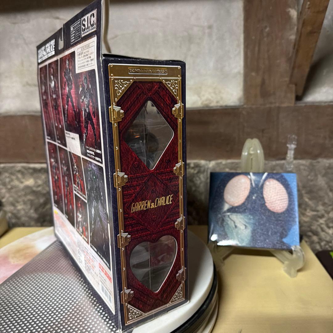 MASKED RIDER GARREN & CHALICE フィギュアセット