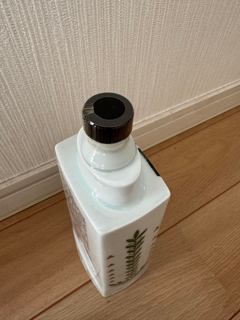 【未開栓/冊子付】ドリューズ ナポレオン 皇帝の近衛兵 陶器ボトル コニャック