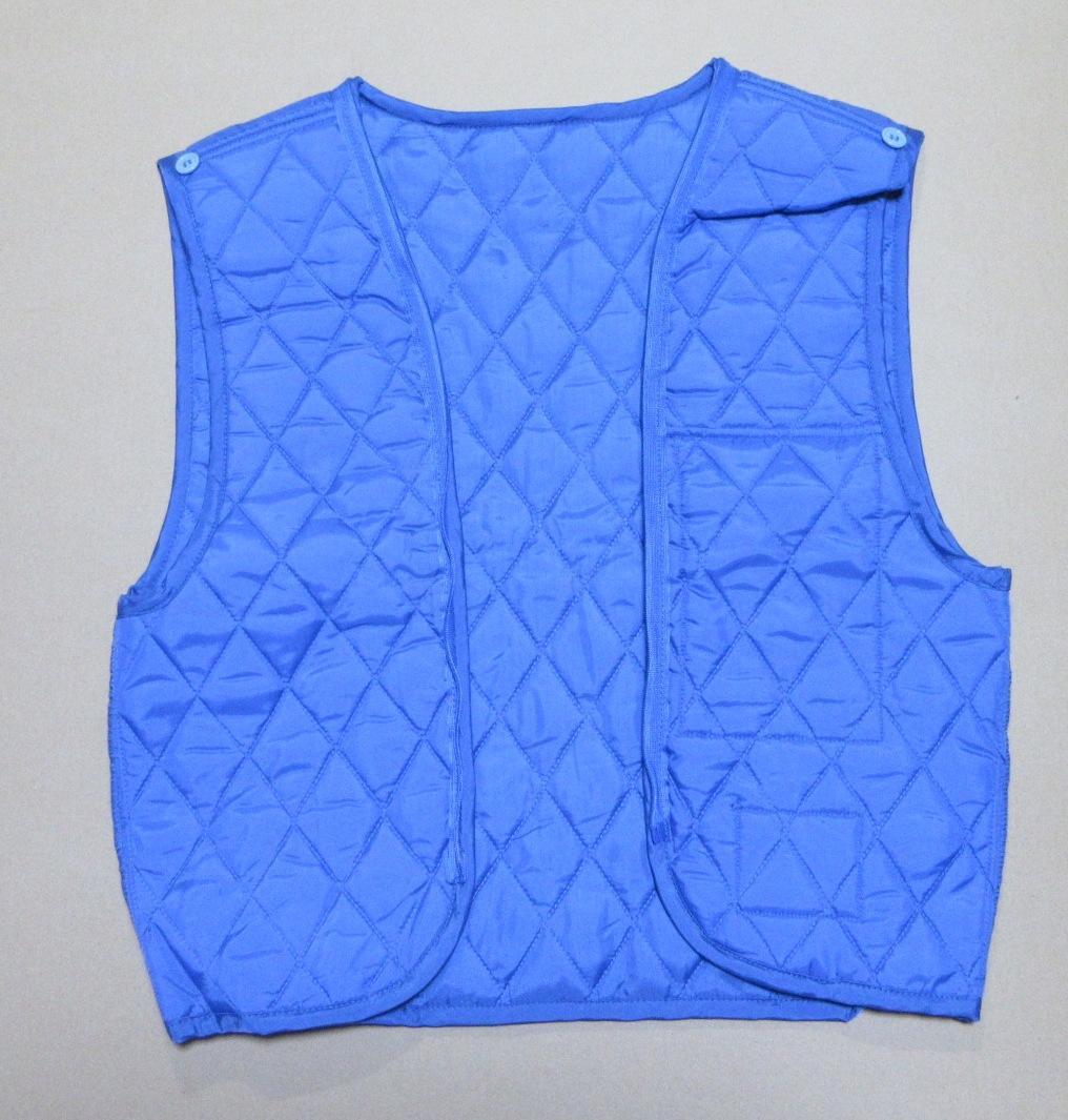 ４号：航空自衛隊のジャンパー（Ｓサイズ）