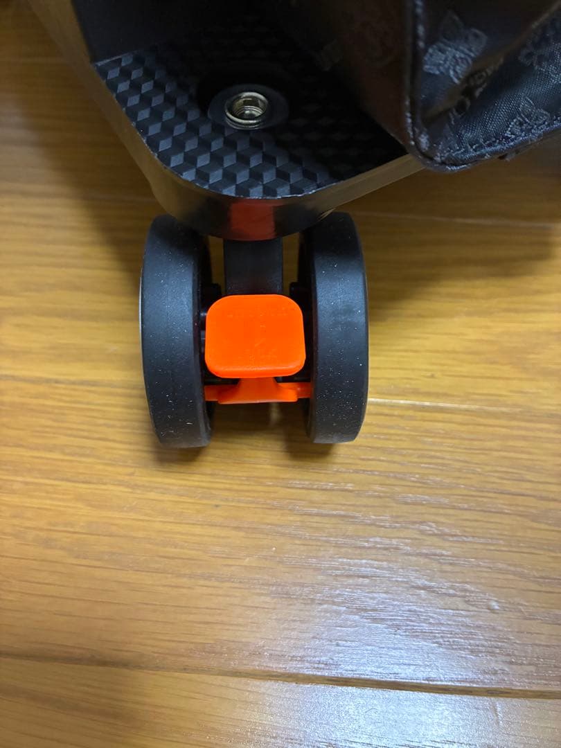 クリスチャンオリビエ はっ水ジャガード キャリーカート ブラック 36000円