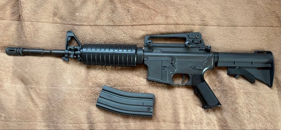 初速91m/s 東京マルイ　M4A1 スタンダード電動ガン カスタム品