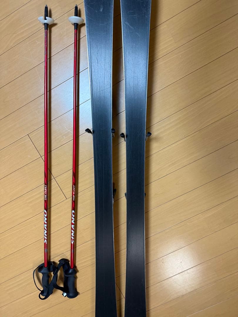 Völkl Supersportスキー板&ストック！　他の所にも掲載早い者勝ち