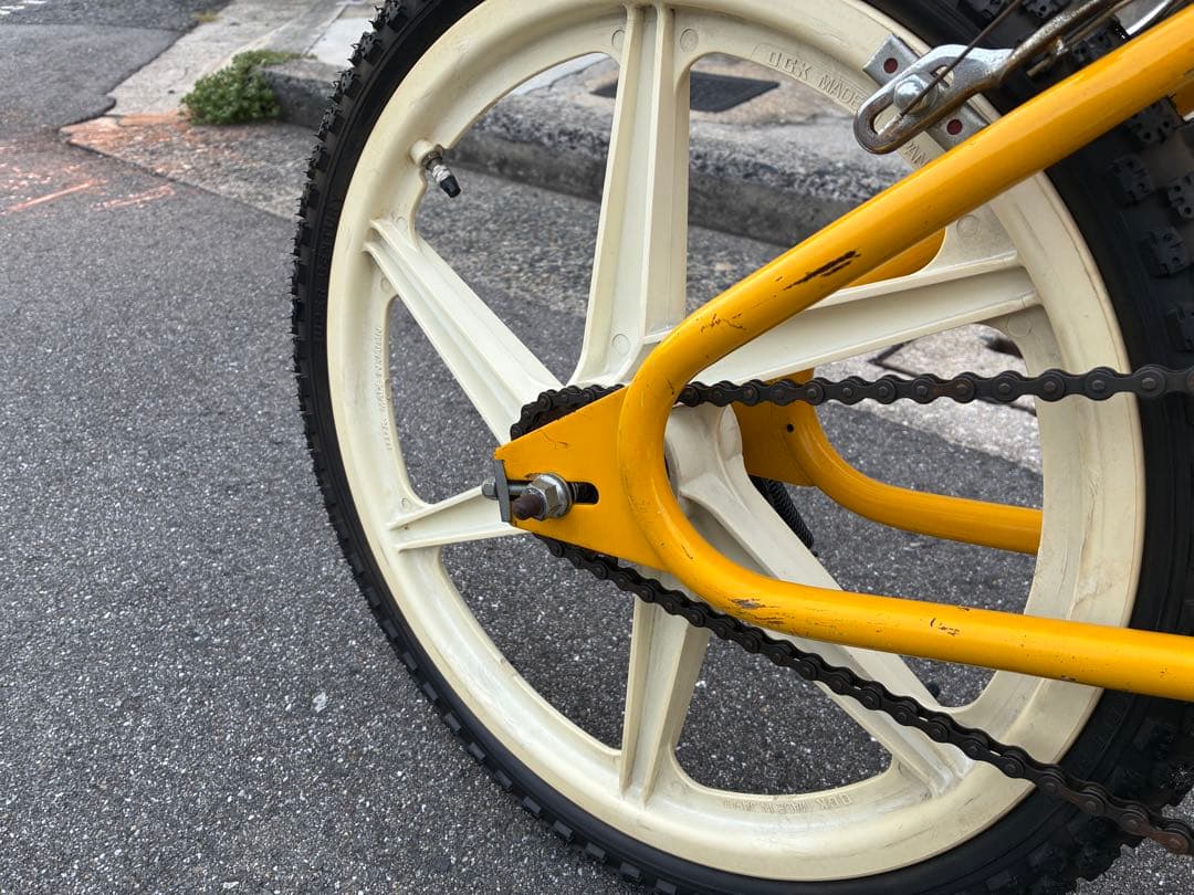 F28 中古/希少BMX OLD SCHOOL BMX RED SCORPION