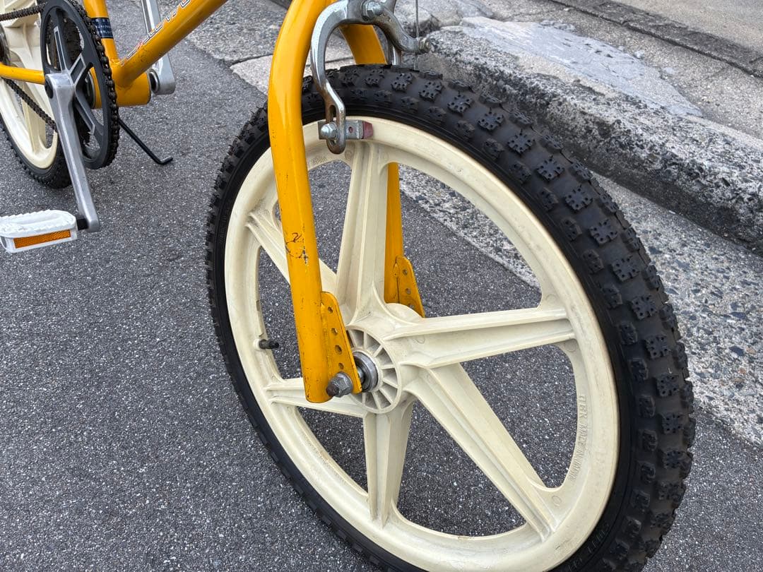 F28 中古/希少BMX OLD SCHOOL BMX RED SCORPION