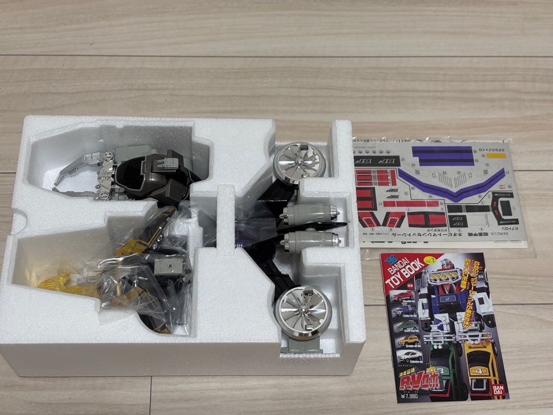 未使用 バンダイ ビーファイターカブト 超重甲機 ネオビートマシンセット