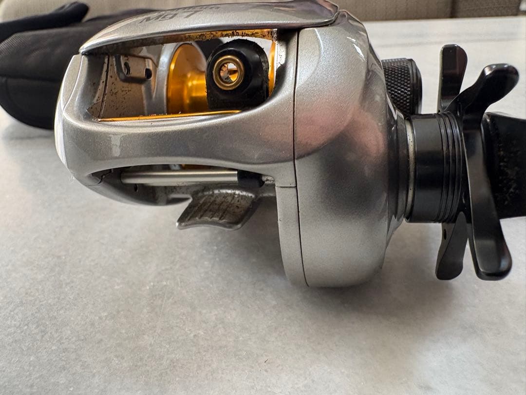 Shimano ベイトリール　メタニウムMg7 左ハンドル